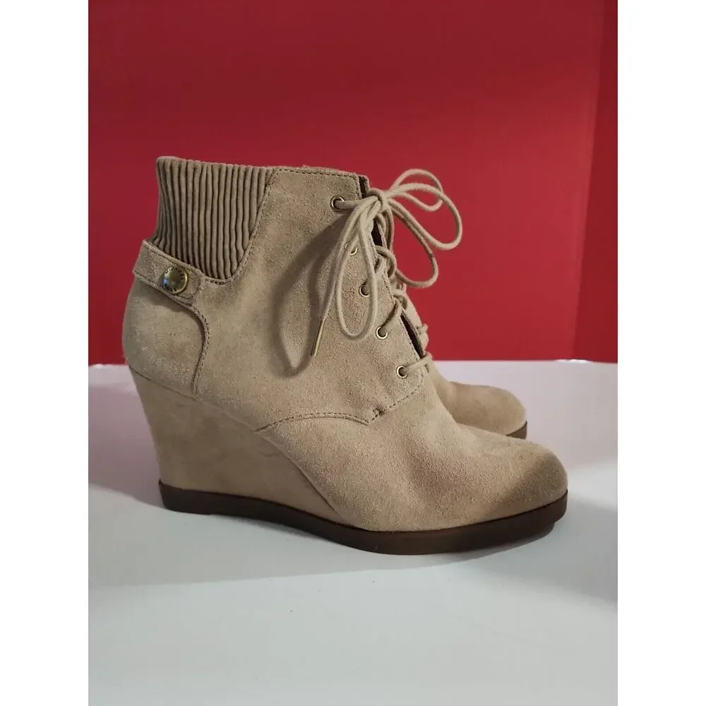 Womens MICHAEL KORS 160260 Beige Suede Wedge Boots sz. 10 M